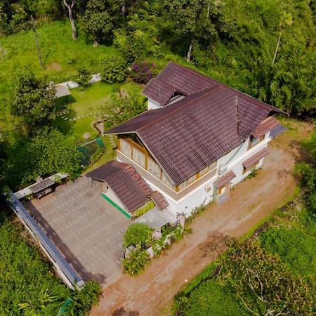 Vythiri Villas Wayanad ภายนอก รูปภาพ